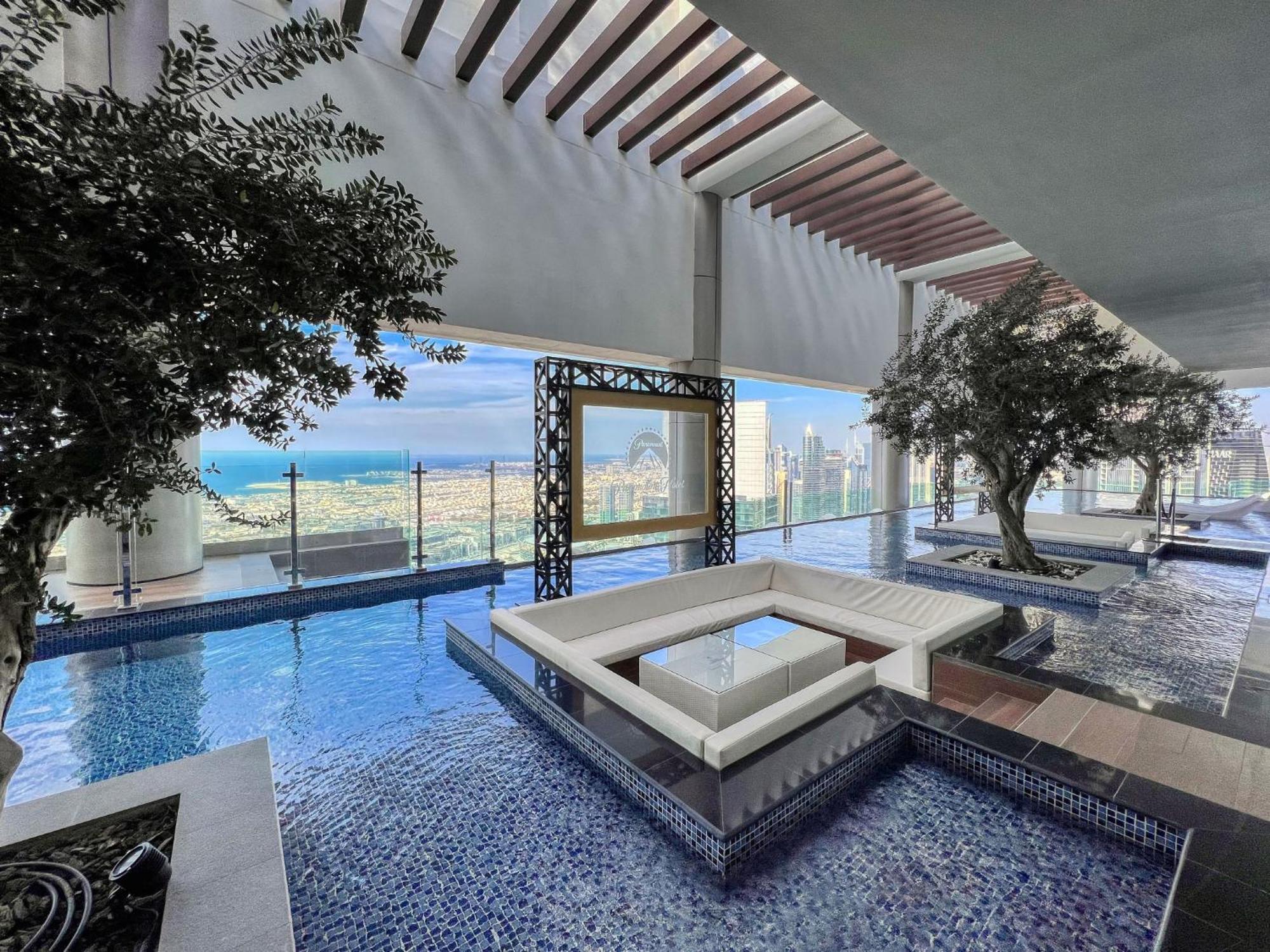Апартаменты Highest Infinity Pool In Downtown Дубай Экстерьер фото
