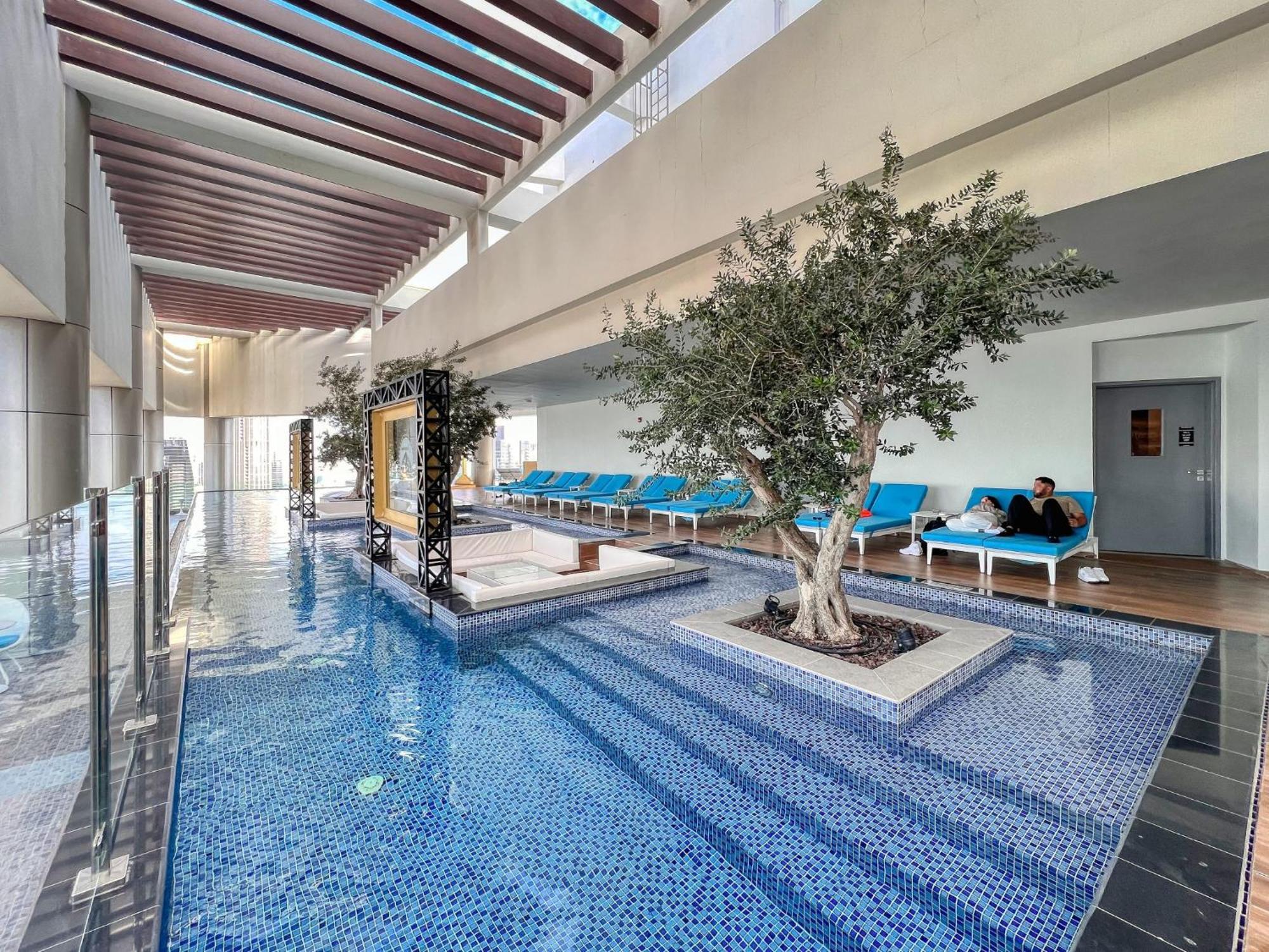 Апартаменты Highest Infinity Pool In Downtown Дубай Экстерьер фото